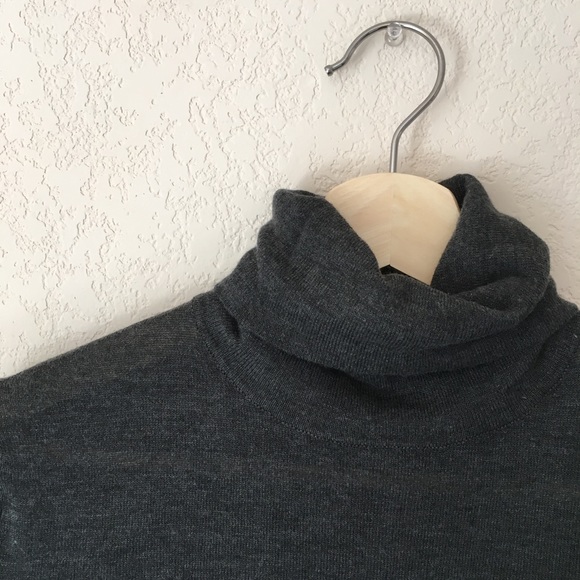 Zara grey turtleneck sweater - Picture 3 of 6